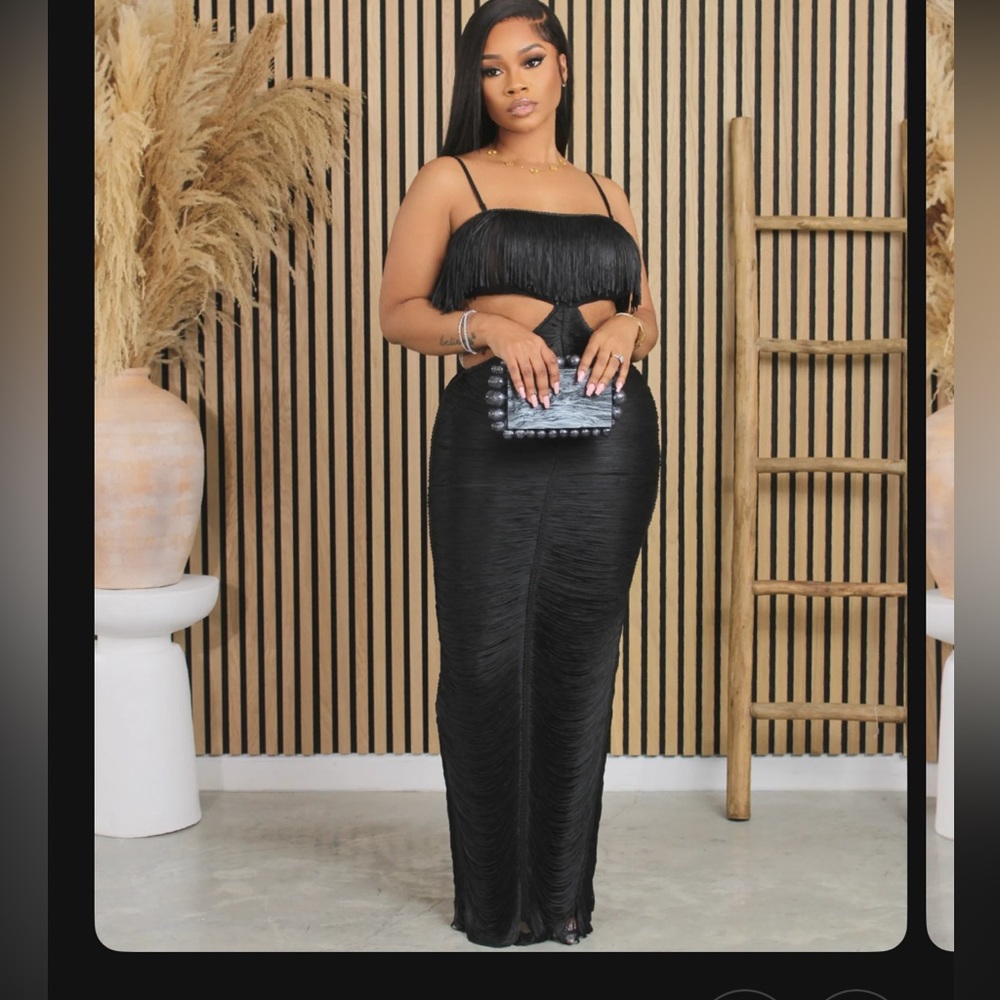 HER Dress ( black)